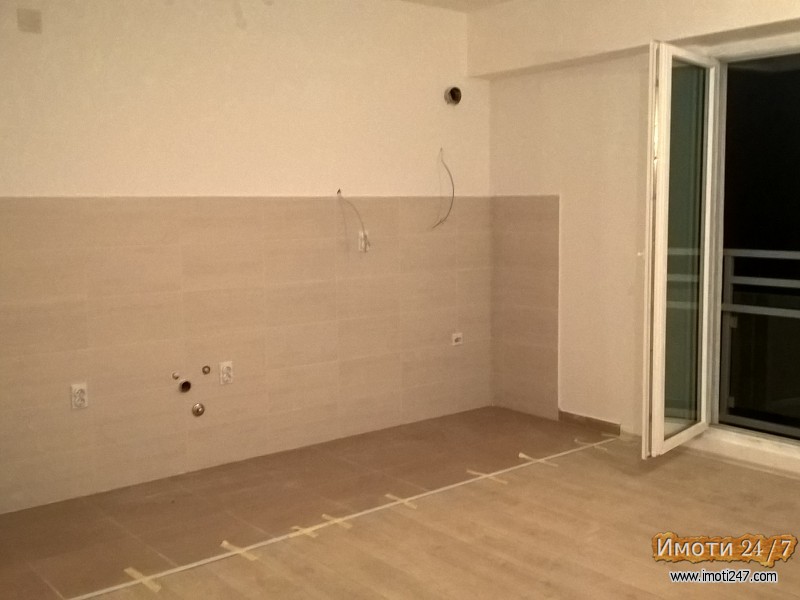 Se prodava dvosoben stan vo kisela voda