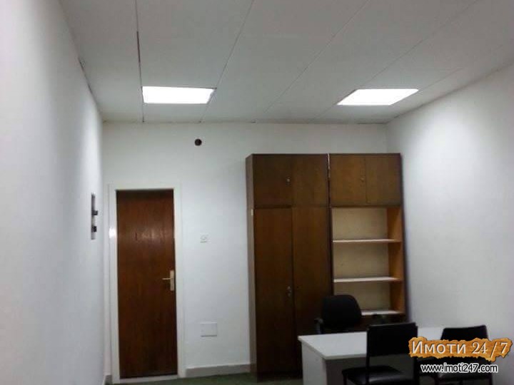 Издавам деловен простор 25м2 во Скопје  кај Млечен ресторан