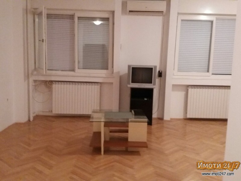 Se prodava stan vo super sostojba