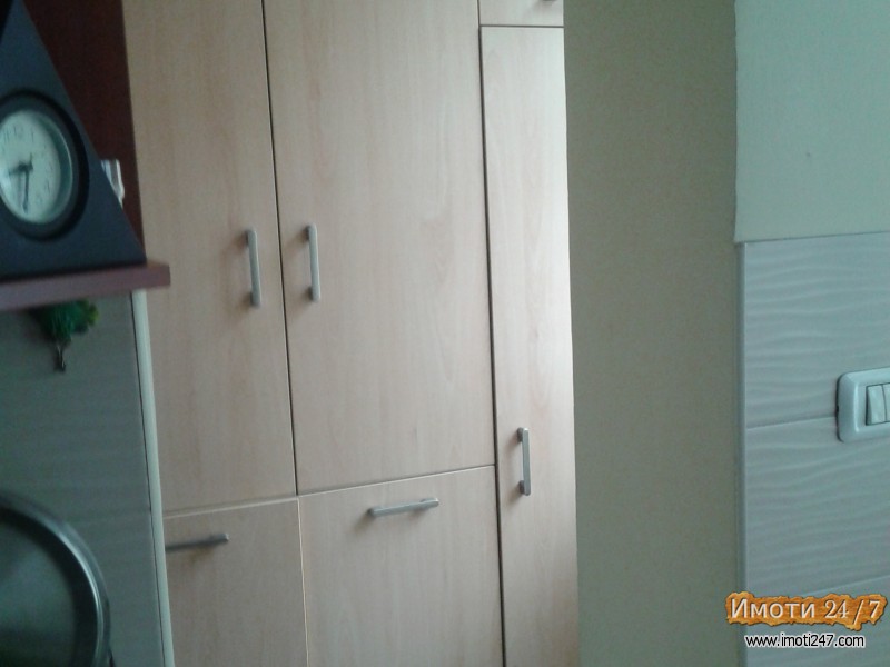 Стан во Центар позади Универзална