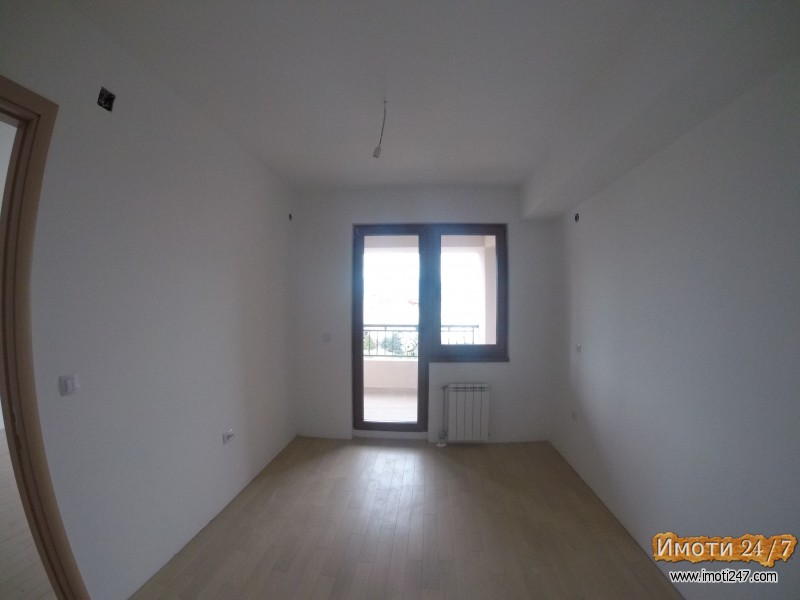 PRODAVA STAN VO NOVATA ZGRADA NA ADORA  FLATIRON 