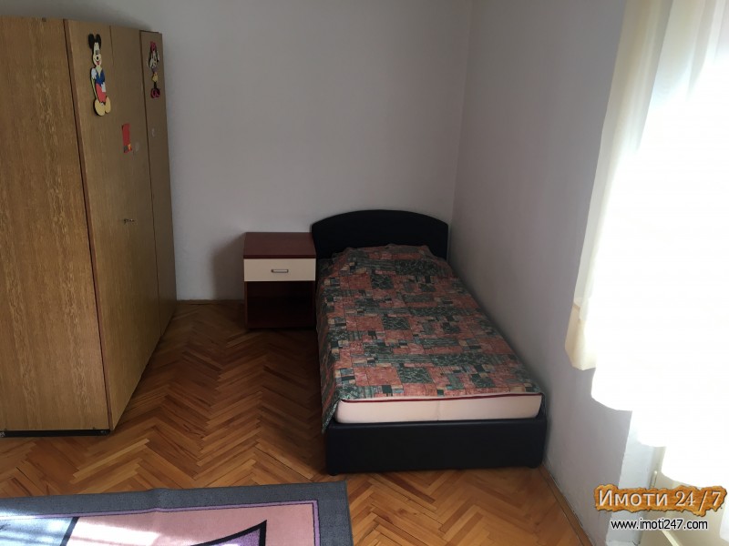 Изнајмувам наместен стан 80 м2 со парно Карпош 4 без лифт на 4 спрат