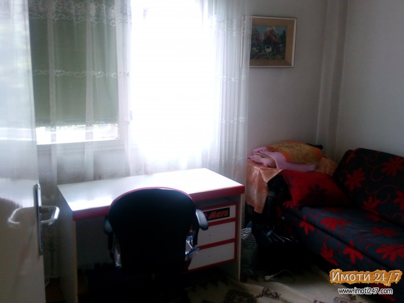 Се продава стан во Кисела Вода 86м2