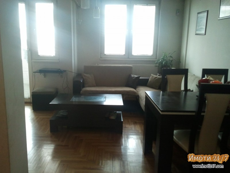 Продавам Издавам нов наместен стан 52 м2 Кисела Вода
