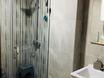 prodavam celosno renoviran stan 