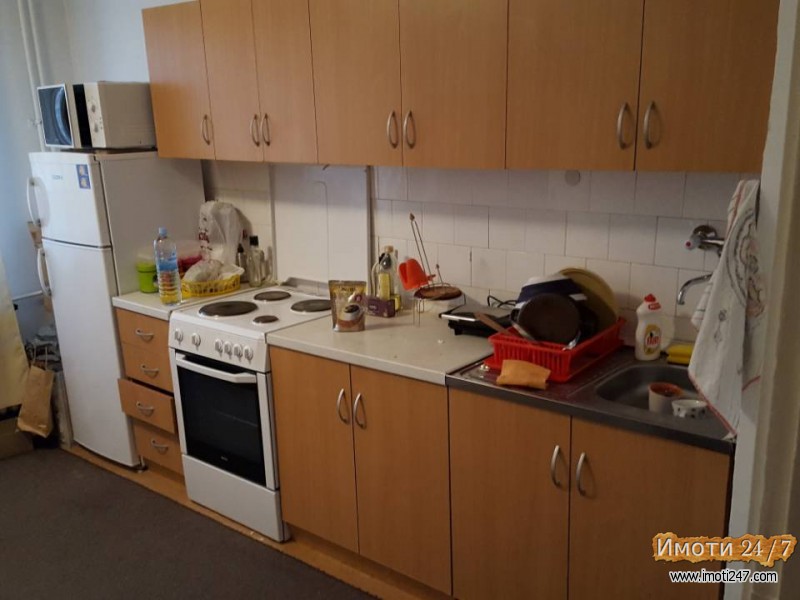 Dvosoben stan vo Karpos 4 namesten