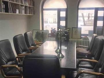 Се издава деловен простор во центар Скопје