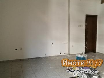 СЕ ПРОДАВА ДУЌАН 27М2 КАЈ КАТОЛИЧКА ЦРКВА ЦЕНТАР