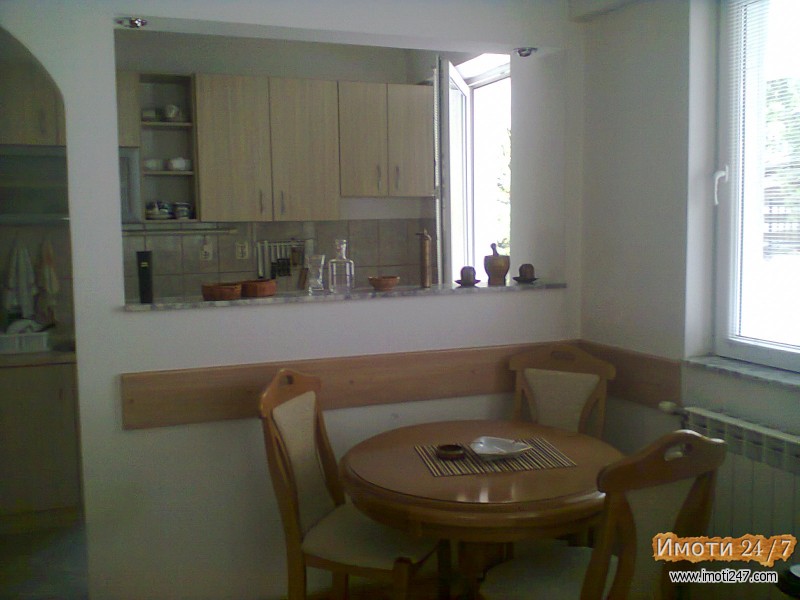 se izdava nov dvosoben stan crnice