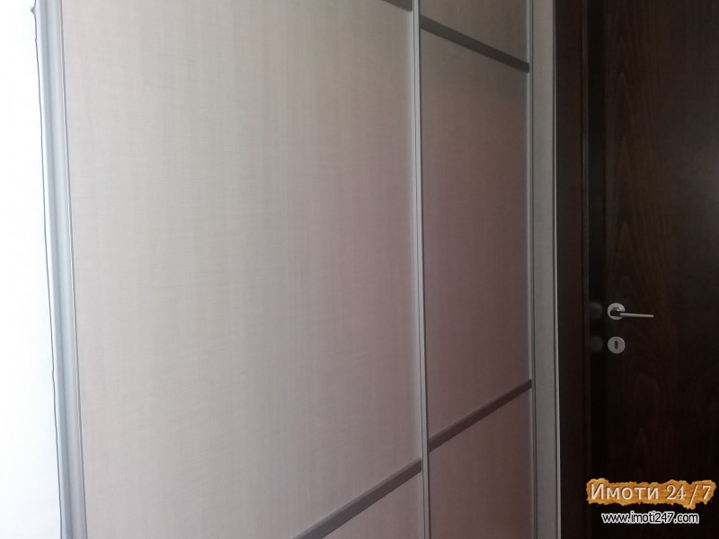 NLisice ubav trosoben stan 75m2 renoviran i opremenna 2kat