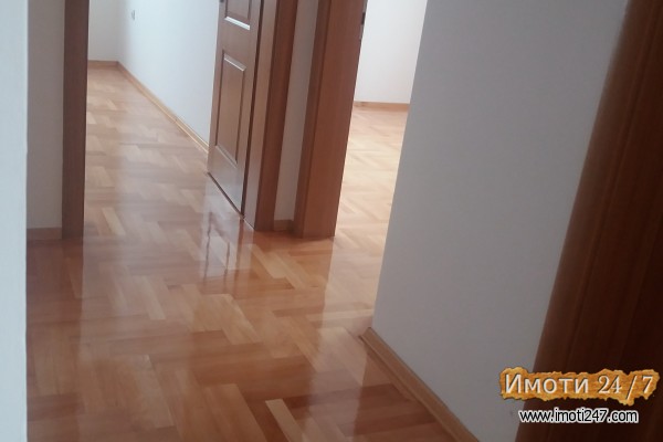 Centar mmaalo 79m2 nov vseliv stan na 46kat