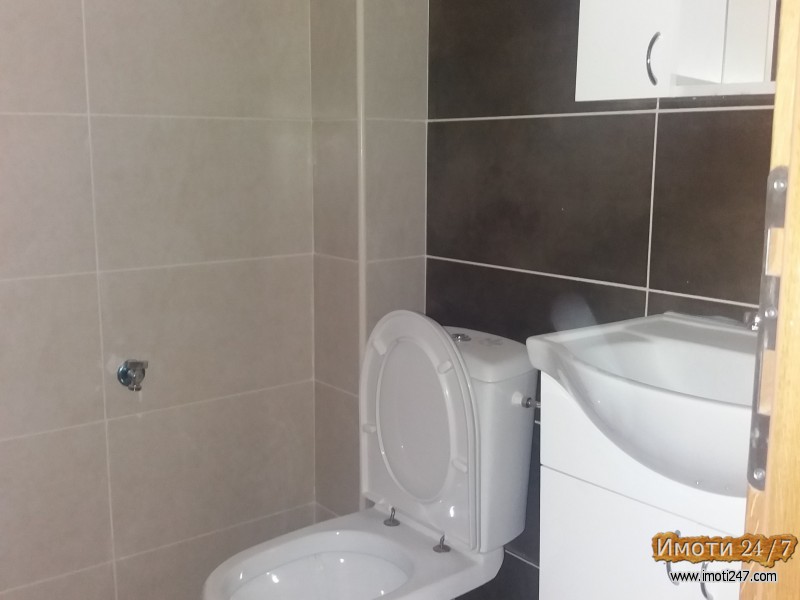 Centar mmaalo 79m2 nov vseliv stan na 46kat
