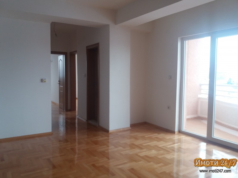 Centar mmaalo 79m2 nov vseliv stan na 46kat
