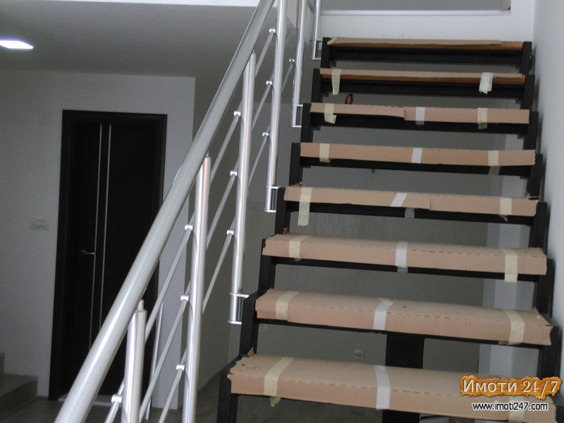 Se izdava Dukan vo Debar Maalo so povrsina od 120m2