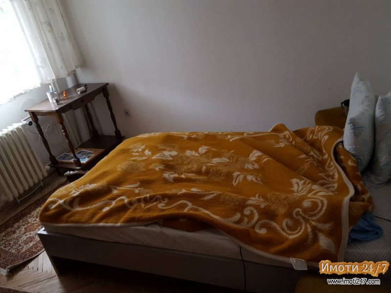 Dvosoben stan  namesten  vo Karpos 4