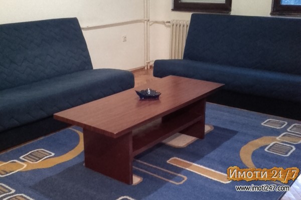 izdavam dvosoben stan 65m2