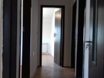 СТАН 93 М2 СПРОТИ АМЕРИКАН КОЛЕЏ