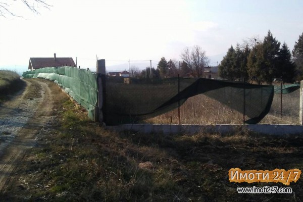 Gradezen plac vo Bunardzik 1391 m2