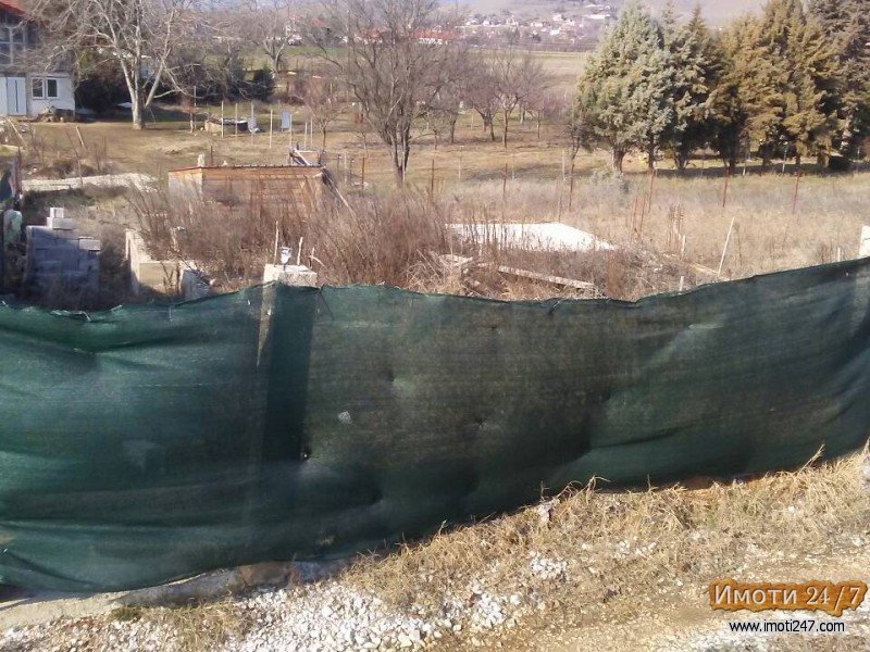 Gradezen plac vo Bunardzik 1391 m2