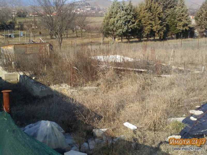 Gradezen plac vo Bunardzik 1391 m2