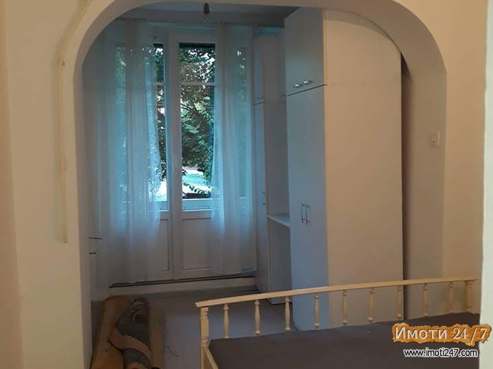 Се издава стан во Карпош 3