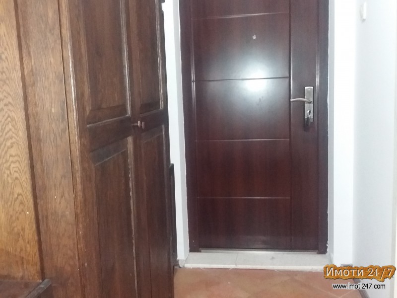 KARPOS 3 sproti leptokarija vo blokot 60m2 na 1kat