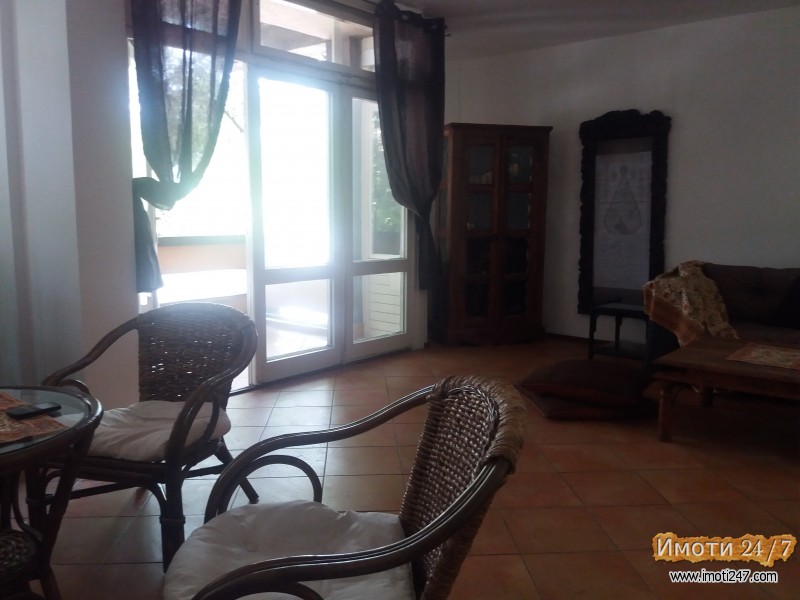 KARPOS 3 sproti leptokarija vo blokot 60m2 na 1kat