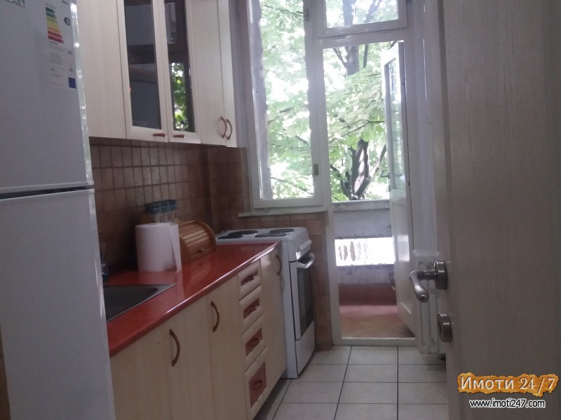 KARPOS 3 sproti leptokarija vo blokot 60m2 na 1kat