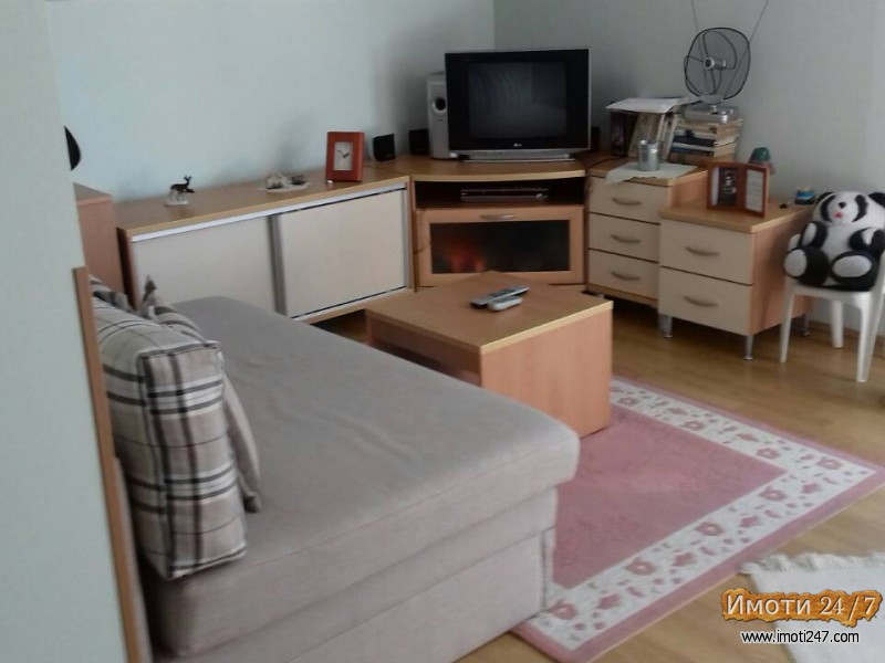 ПРОДАЖБА НА КУЌА ВО ЛАГАДИН-ОХРИД