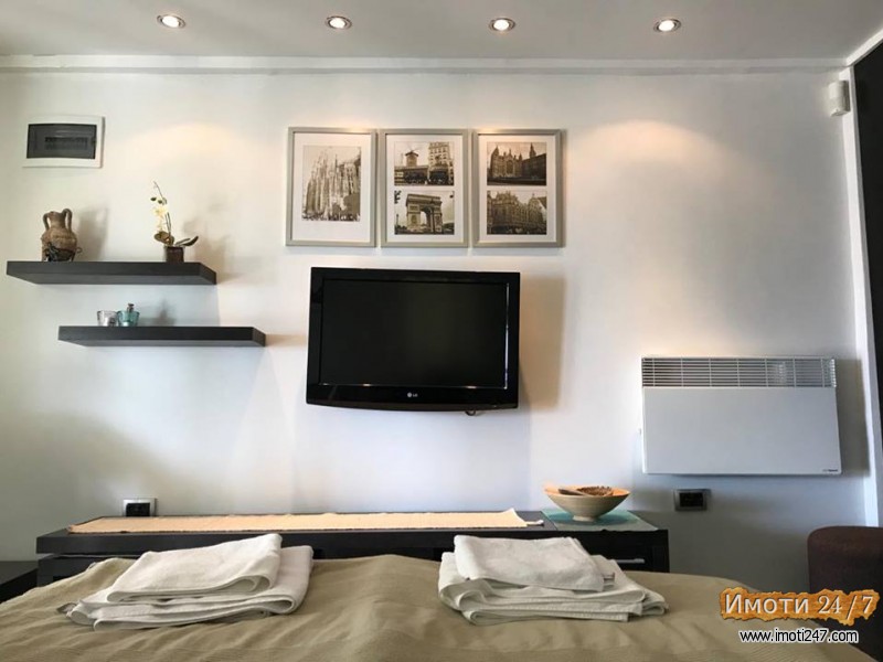 Издавам луксузни апартмани во Лагадин Охрид