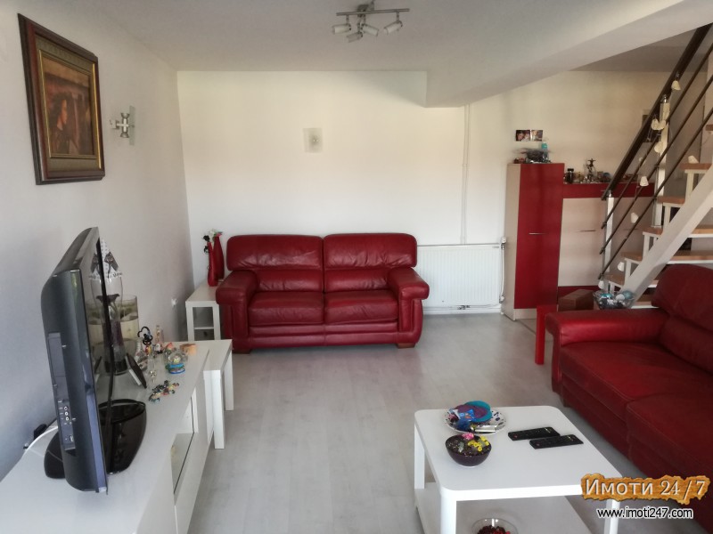 Se prodava stan vo Kisela Voda