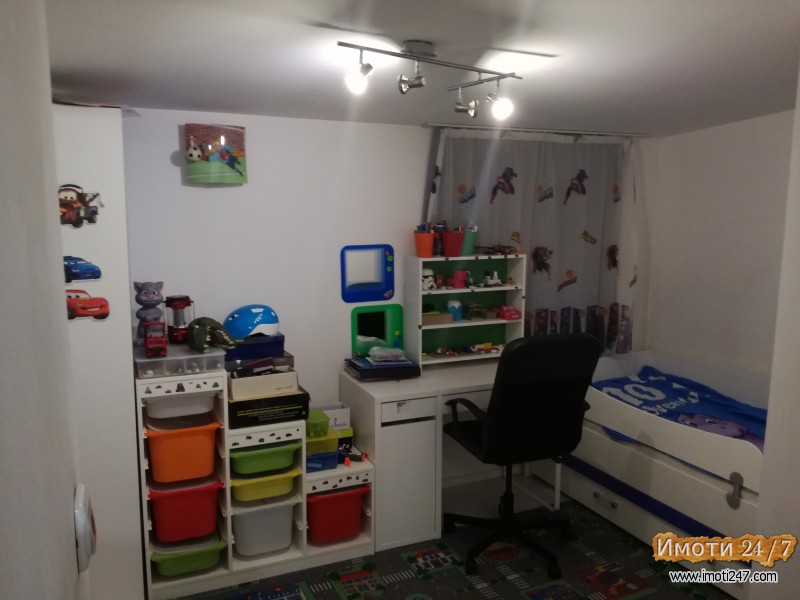 Se prodava stan vo Kisela Voda