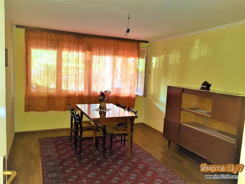 Prodavam stan vo Cento 53m2 so podrum 28 000 EUR