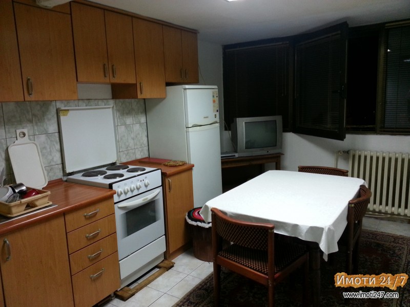 iznajmuvam namesten dvosoben stan