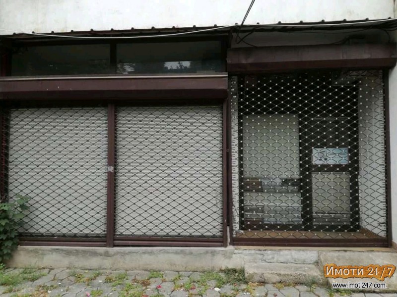 Se izdava delpven prostor od 50m2 vo naselba Novo lisice