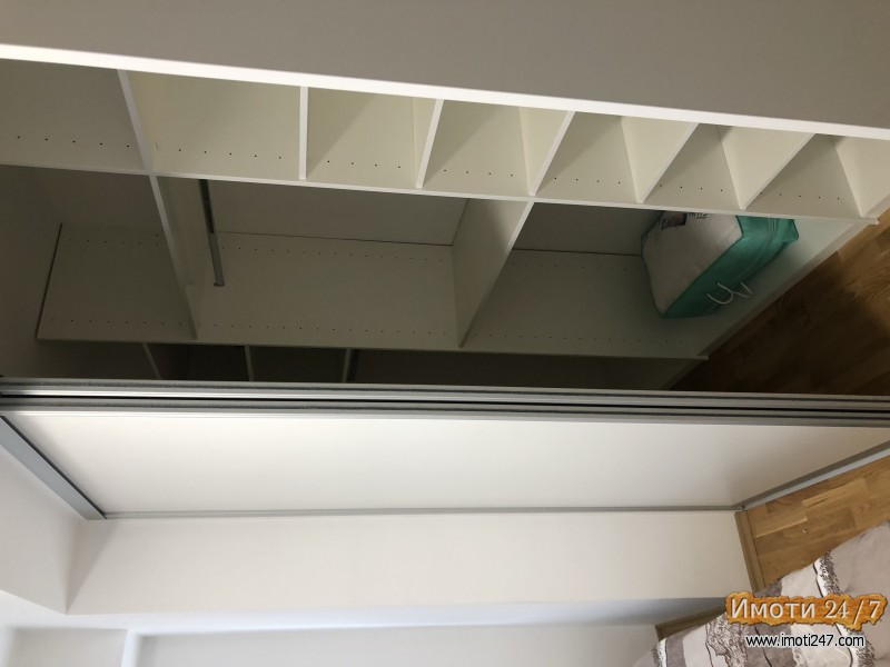 NOV CELOSNO OPREMEN NEVSELUVAN STAN VO CENTAR 76m2 PRV KAT