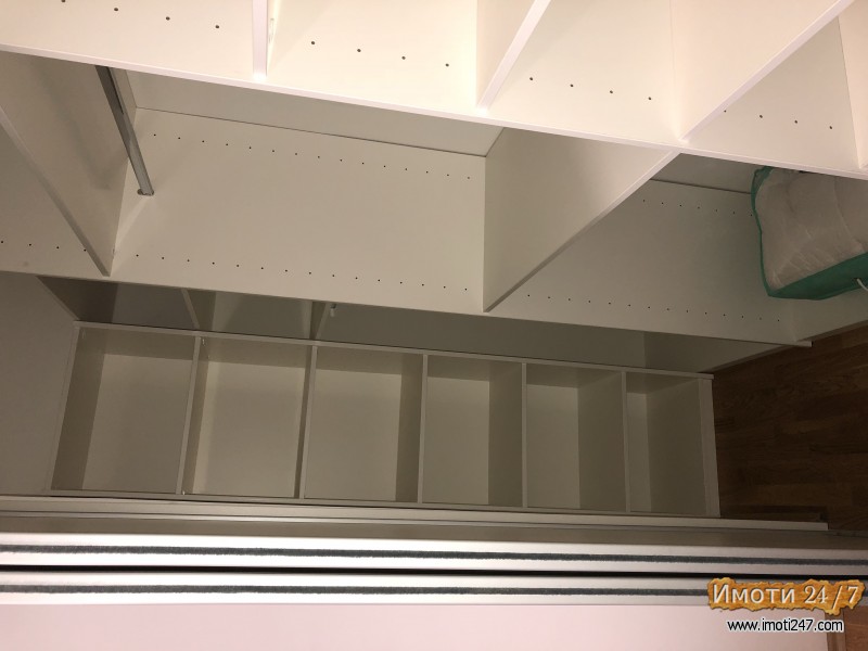 NOV CELOSNO OPREMEN NEVSELUVAN STAN VO CENTAR 76m2 PRV KAT