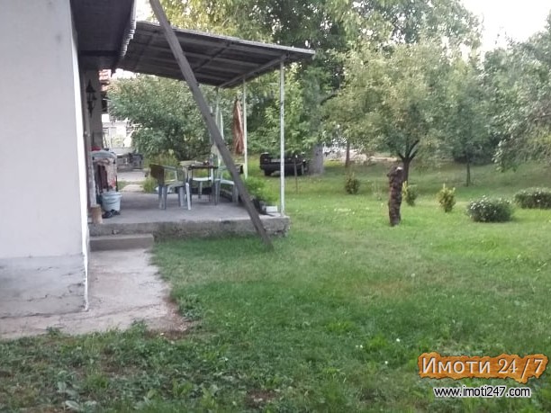 Продавам Чист Плац во нас ЃПетров