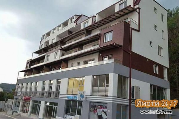 SE IZDAVA STAN VO NASKOZLE 45M2