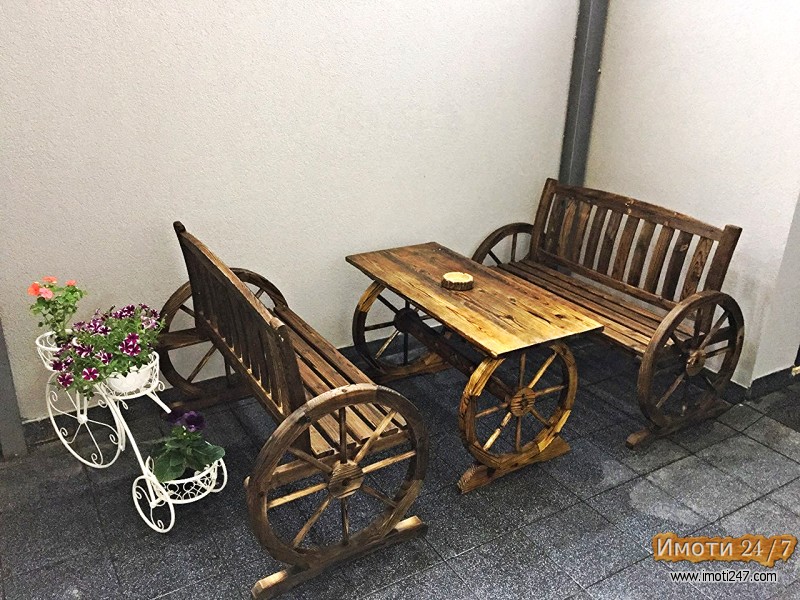 SE PRODAVA LUKSUZNO NAMESTEN STAN VO ZDANEC