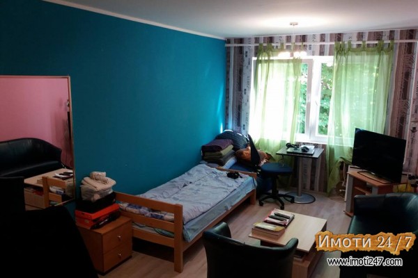 СЕ ПРОДАВА ИТНО  СТАН ВО КАРПОШ-4    63м2