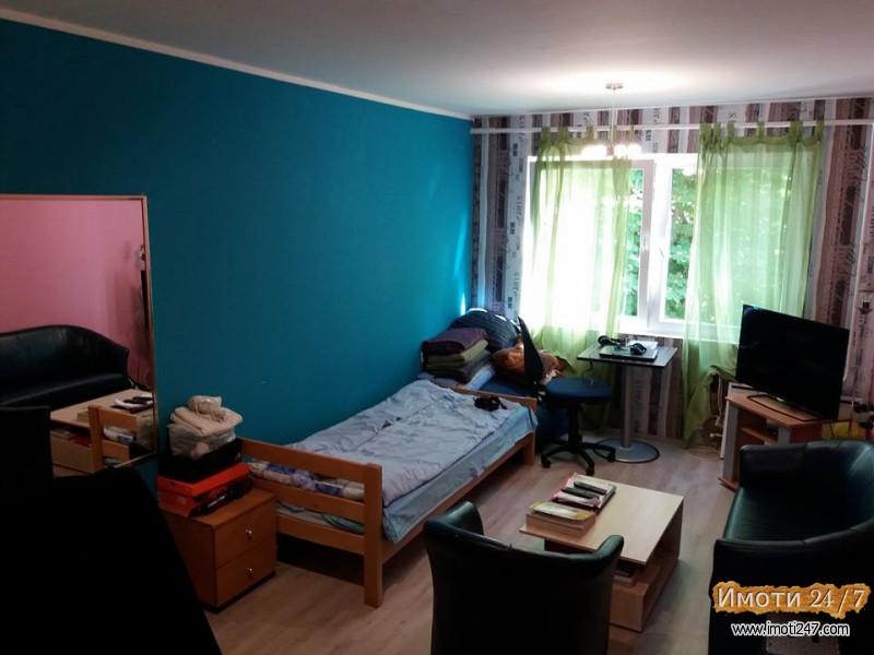 СЕ ПРОДАВА ИТНО  СТАН ВО КАРПОШ-4    63м2
