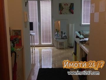 Izdavam garsonjera kaj Katolicka Crkva vo centar