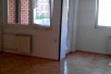 Se iznajmuva trosoben prazen stan od 73 m2 vo Kapistec