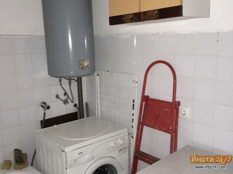 Се продава стан во Радишани