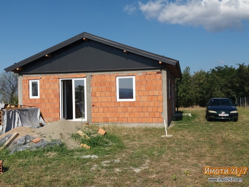 NOVA KUKJA BUNARDZIK