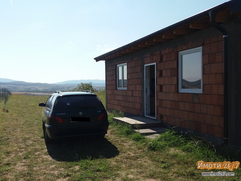 NOVA KUKJA BUNARDZIK