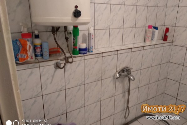 Оглас Се изнајмува приземје од куќа