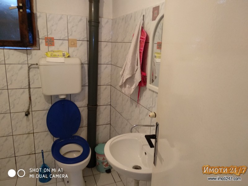 Оглас Се изнајмува приземје од куќа