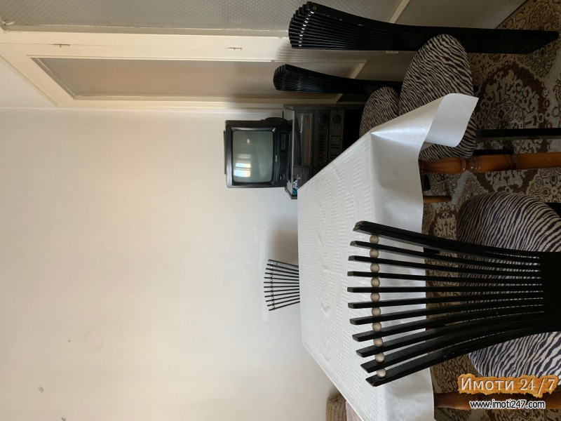 Се издава целосно наместен стан во Црниче веднаш над Шампиочне